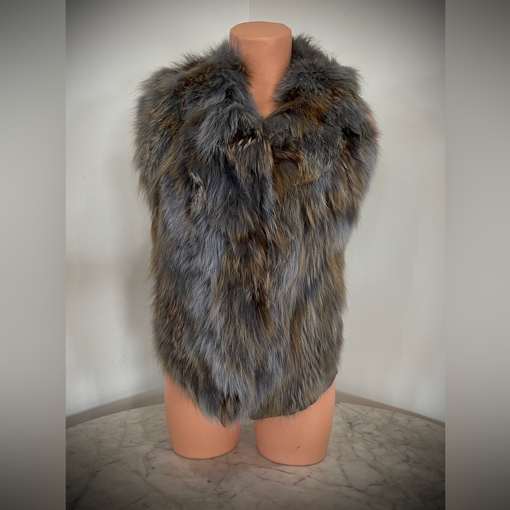 Gorgeous 🌟 CHAARM New York Multicolor Fox Fur and Leather Vest Sz Medium